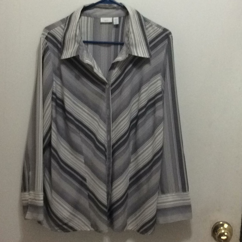 Black and White flattering striped  Blouse